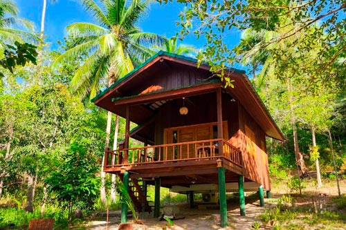 Baan Bhuwann Forest Chalet