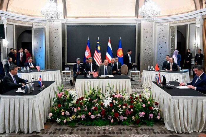 Reunión diplomática Tailandia Camboya