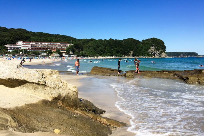 Una playa cualquiera de Shimoda, en Izu