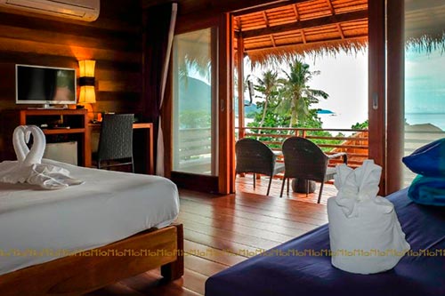Ten Moons Lipe Resort