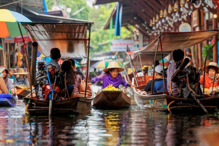 Damnoen Saduak, el turístico mercado flotante de Bangkok