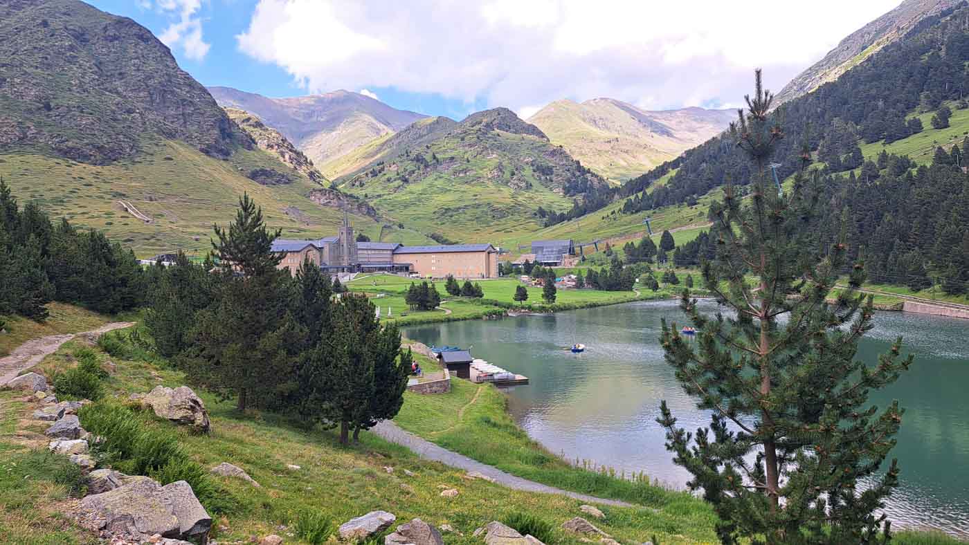 GR11 Etapa 10 a su paso por Cataluña