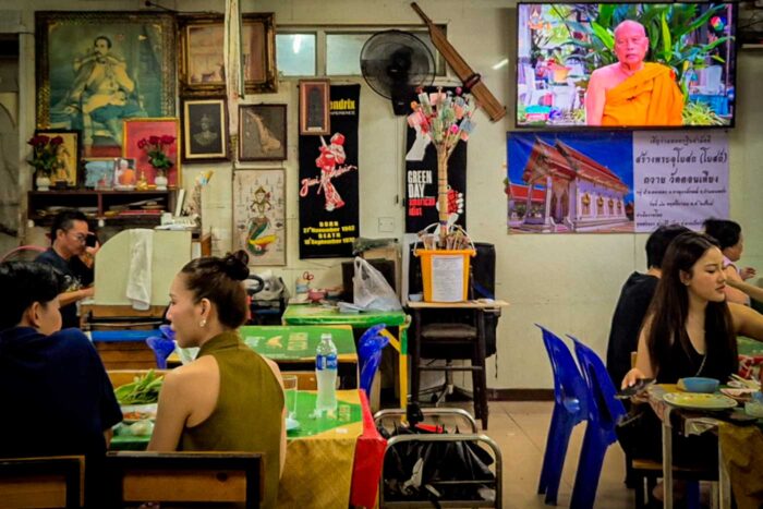 Comer barato en Tailandia