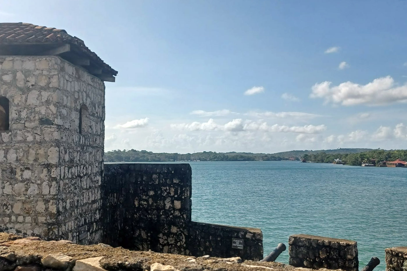 Con los hijos del maíz. Livingston. Territorio garífuna.