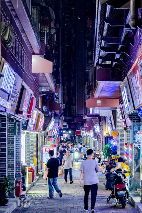 Shenzhen: la ciudad china del futuro que encandila a los influencers 2 Shenzhen ciberpunk